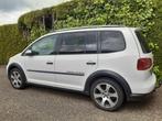 Volkswagen Touran 1.4 TSI 103KW Dsg7 Cross 2012 Wit, Auto's, Volkswagen, Stof, 4 cilinders, Wit, 14 km/l