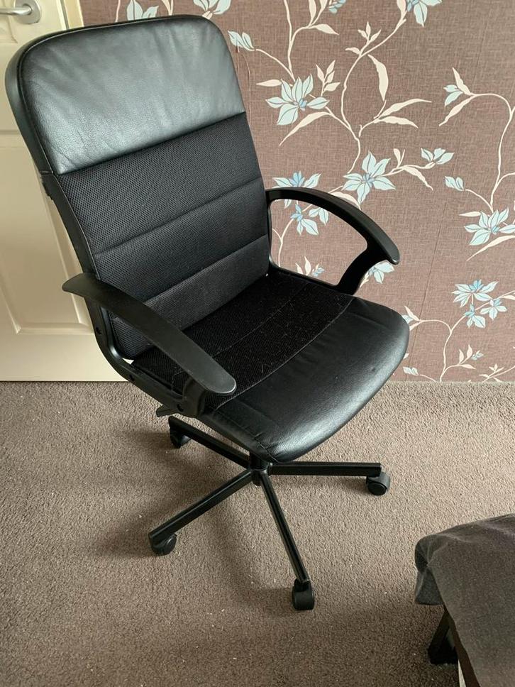 IKEA Bureaustoel - Renberget, Huis en Inrichting, Bureaustoelen, Gebruikt, Bureaustoel, Zwart, Ergonomisch, Ophalen