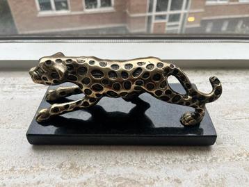 Gouden Panter Beeldje op Marmeren Basis beschikbaar voor biedingen