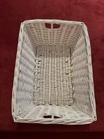 Witte rieten mand, Huis en Inrichting, Ophalen, Mand, Zo goed als nieuw, Riet