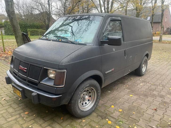GMC Safari | uniek V8 | 1993 Zwart | Astro, Auto's, Bestelauto's, Particulier, ABS, Bluetooth, Parkeersensor, Radio, Schuifdeur