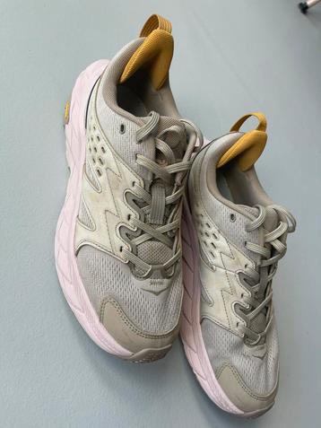 💕 Toffe HOKA vibram sneakers - maat 42 ‍️‍️ beschikbaar voor biedingen