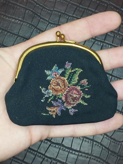 vintage mooie portemonnee er is een markering, oud, Duitslan, Sieraden, Tassen en Uiterlijk, Portemonnees, Zo goed als nieuw, Ophalen of Verzenden