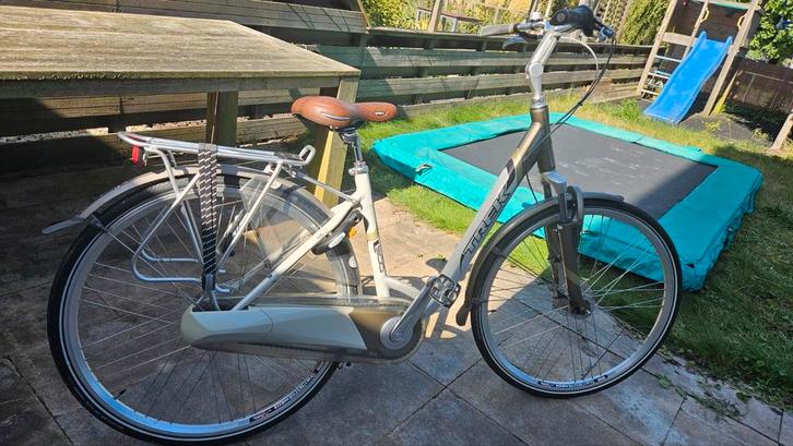 Damesfiets Trek Navigator T500 - 28 inch, Fietsen en Brommers, Elektrische fietsen, Gebruikt, Overige merken, Ophalen