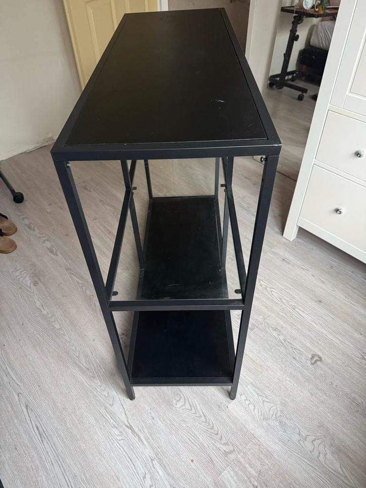 IKEA VITTSJÖ Kast - Zwart met Glas, Huis en Inrichting, Kasten | Stellingkasten, Gebruikt, Ophalen of Verzenden