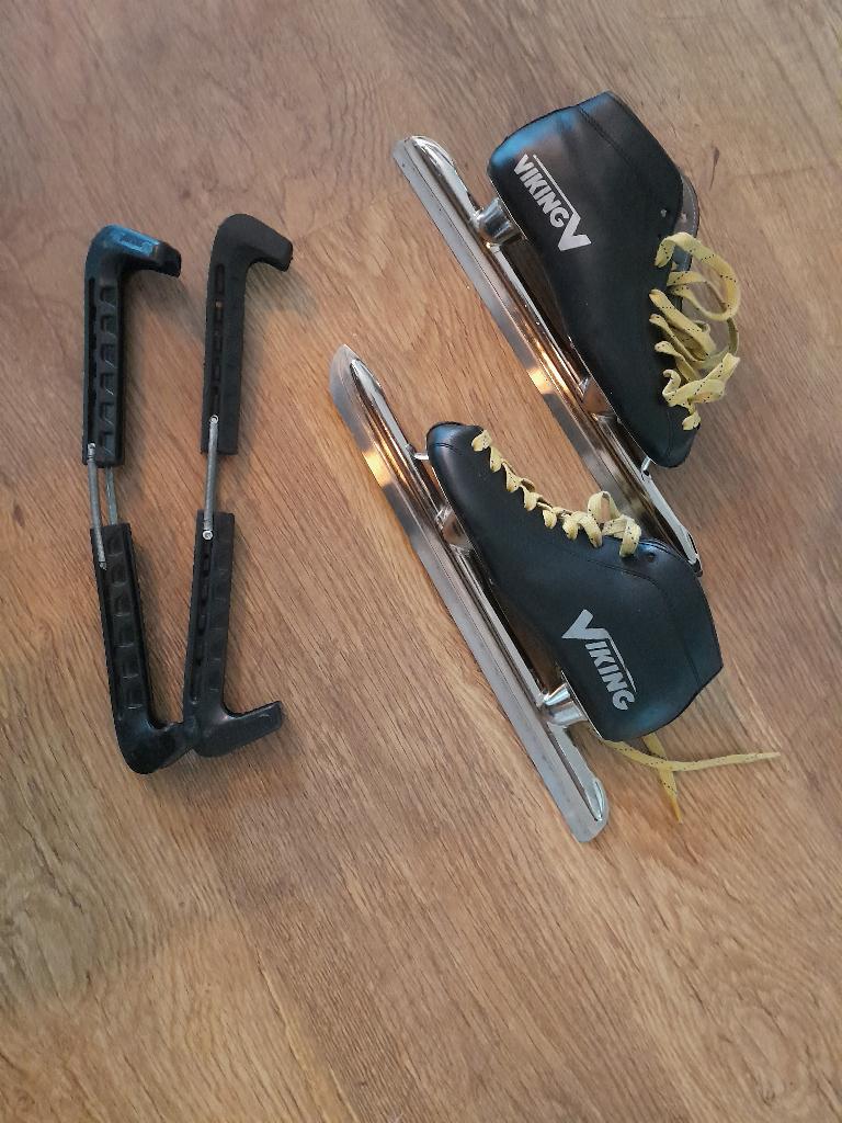 viking noren mt. 24, Sport en Fitness, Schaatsen, Ophalen, Viking, Gebruikt, Noren