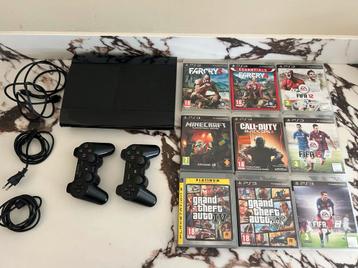 PlayStation 3 Super Slim (500GB) + 2 controllers en topgames beschikbaar voor biedingen