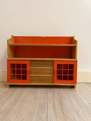 Barbiepoppenkast - Vintage Stijl beschikbaar voor biedingen