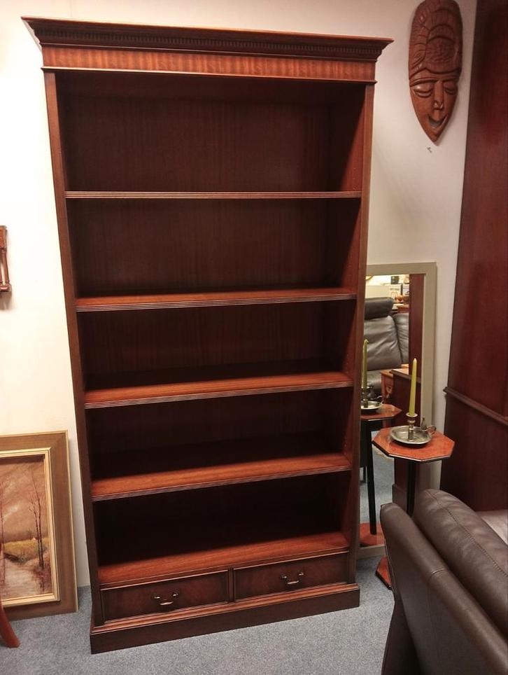 Heldense Exclusief Boekenkast in Mahonie Nieuwstaat, Huis en Inrichting, Kasten | Boekenkasten, Zo goed als nieuw, 50 tot 100 cm