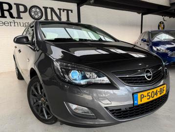 Opel Astra 1.4 Turbo Xenon/APK/Ecotec 103KW 5-D 2010 Grijs beschikbaar voor biedingen