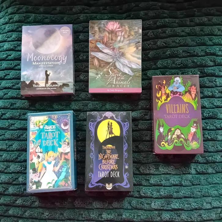 Tarot en Orakel decks, Boeken, Esoterie en Spiritualiteit, Zo goed als nieuw, Overige typen, Tarot of Kaarten leggen, Ophalen of Verzenden