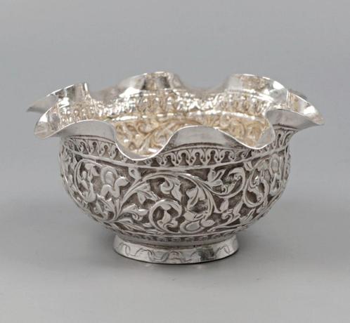 Antiek Anglo-Indian zilveren kommetje, Kutch 1900 koloniaal, Antiek en Kunst, Antiek | Goud en Zilver, Zilver, Verzenden