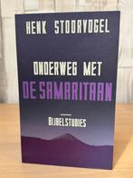 Henk Stoorvogel - Onderweg met de Samaritaan, Ophalen of Verzenden, Zo goed als nieuw, Henk Stoorvogel, Christendom | Protestants