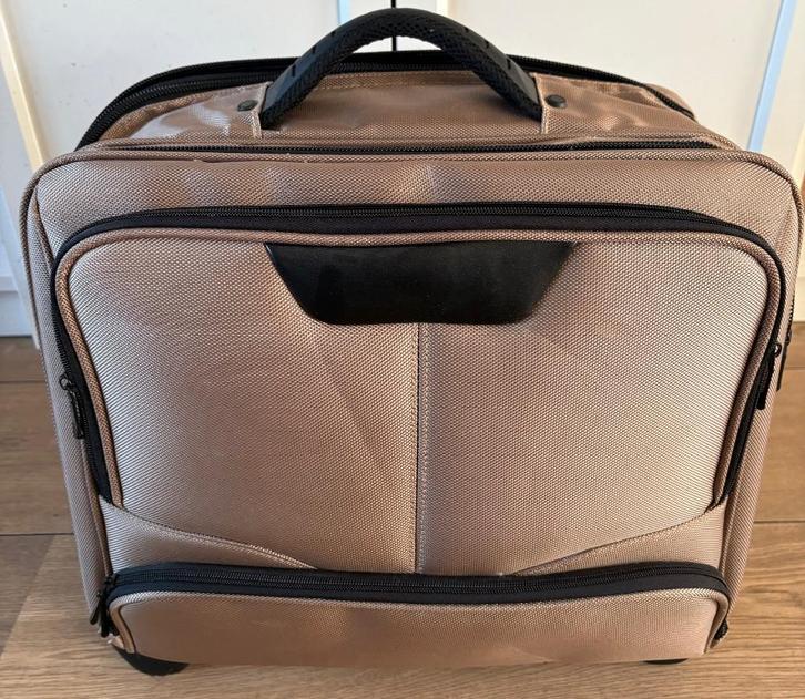 Dermata 2 wielen laptoptas 44 cm, Computers en Software, Laptoptassen, Zo goed als nieuw, Trolleytas, 17 inch of meer, Ophalen of Verzenden