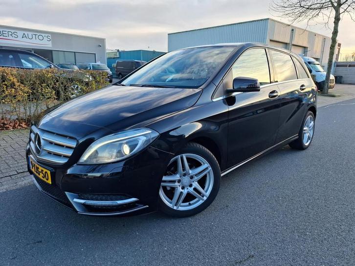 Mercedes-Benz B-klasse 180 Ambition CLIMA/CRUISE/NAVI/LEDER!, Auto's, Mercedes-Benz, Bedrijf, Te koop, B-Klasse, ABS, Airbags