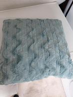 Zacht Kussen - Aquar Kleur 42 cm x 42 cm, Ophalen of Verzenden, Zo goed als nieuw, Overige kleuren, Vierkant