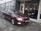 Skoda Superb 1.8 TSI Automaat | Elegance Business line, Beige, 4 cilinders, 700 kg, 160 pk