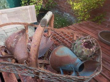 Brocante antieke Franse Plukmand beschikbaar voor biedingen