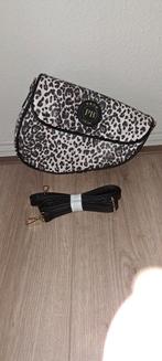 Leuke Schoudertas met Luipaardprint van PB, Ophalen of Verzenden, Zo goed als nieuw, Overige kleuren, Schoudertasje