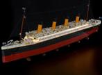 Lego Titanic 10294 inclusief Lightailing light kit, Kinderen en Baby's, Speelgoed | Duplo en Lego, Ophalen, Zo goed als nieuw