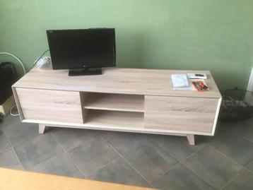 TV meubel beschikbaar voor biedingen