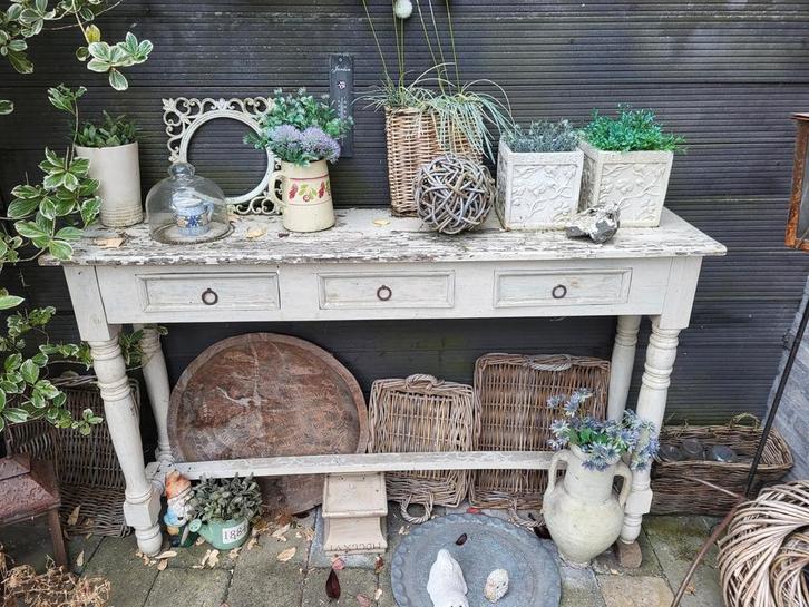 Bijna gratis, side table, wandtafel, voor klein prijsje weg!, Huis en Inrichting, Tafels | Sidetables, Gebruikt, 25 tot 50 cm