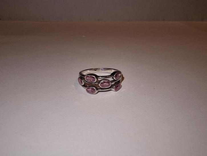 Sterling Zilveren ring met roze saffieren, Sieraden, Tassen en Uiterlijk, Ringen, Zo goed als nieuw, Dame, 17 tot 18, Roze, Zilver