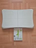 Wii Fit + Balance Board, Spelcomputers en Games, Games | Nintendo Wii, Gebruikt, 1 speler, Ophalen of Verzenden, Vanaf 3 jaar