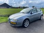 Alfa Romeo 147 2.0 T.Spark Distinctive Selespeed Bijgeluid i, Auto's, Gebruikt, 150 pk, Bedrijf, Grijs