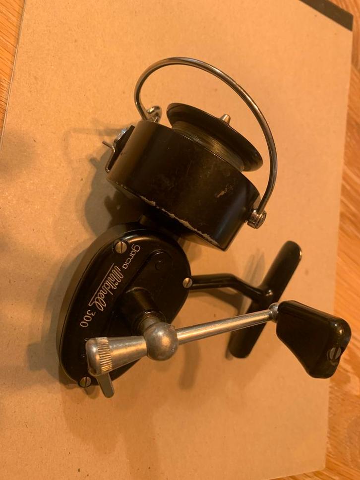 Vintage werpmolen Mitchell 300, Watersport en Boten, Hengelsport | Karpervissen, Gebruikt, Molen, Ophalen of Verzenden