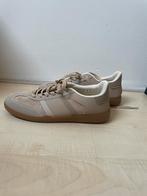 Sneakers beige, Verzenden, Beige, Sneakers of Gympen, Zo goed als nieuw