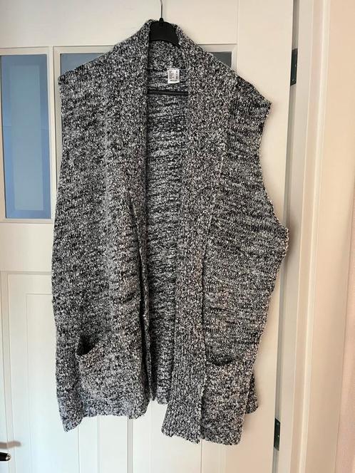 Zwart/wit gemeleerd warm gebreid mouwloos vest/gilet mt.52, Kleding | Dames, Truien en Vesten, Zo goed als nieuw, Zwart, Verzenden