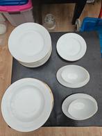 Serviesgoed met gouden rand, merk Bavaria Germany, Antiek en Kunst, Ophalen