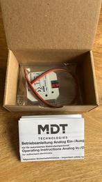 KNX schakelactor 2-voudig 0-10V AIO-0210V.01, Hobby en Vrije tijd, Ophalen of Verzenden, Zo goed als nieuw