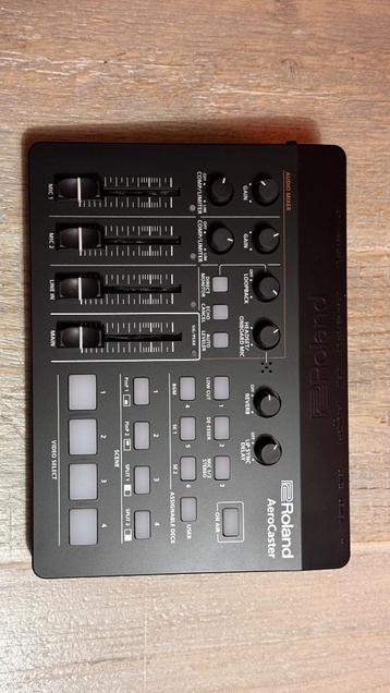Roland VRC-01 AeroCaster Video/AV-mixer beschikbaar voor biedingen