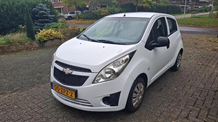 Chevrolet Spark 1.0 Bifuel 2013 Wit, Auto's, Chevrolet, Particulier, Spark, ABS, Airbags, Airconditioning, Centrale vergrendeling