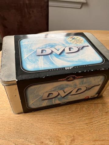 Dvd box met James Bond films en losse dvd’s