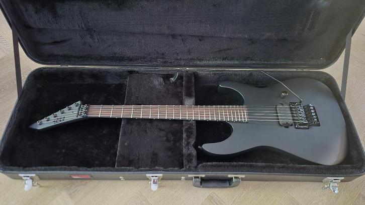 ESP LTD M Black Metal BLKS Black Satin, Muziek en Instrumenten, Snaarinstrumenten | Gitaren | Elektrisch, Zo goed als nieuw, Solid body