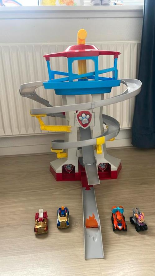 Paw Patrol true metal uitkijktoren, Kinderen en Baby's, Speelgoed | Actiefiguren, Zo goed als nieuw, Ophalen