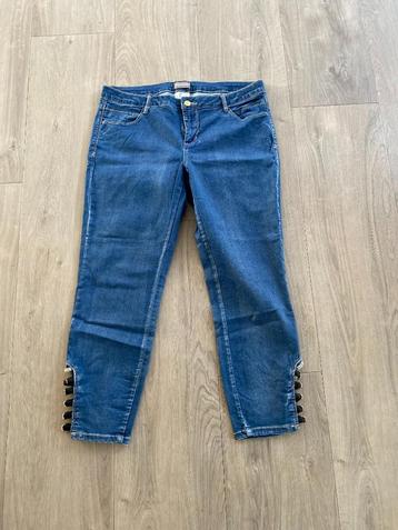 MANDARIN spijkerbroek leuke riempjes nieuwstaat maat 42 WB beschikbaar voor biedingen