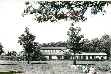 (387-219-017) Ermelo Veldwijk Ziekenhuis beschikbaar voor biedingen