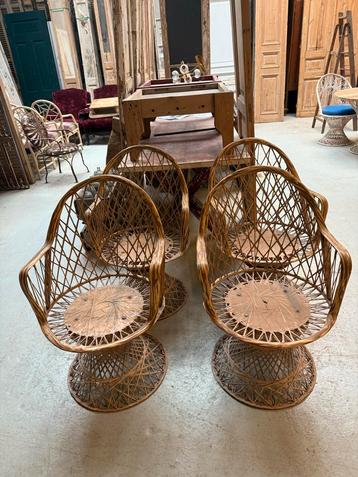 4 Rietstoelen met 50% Korting! beschikbaar voor biedingen