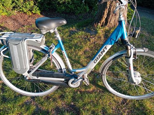 Giant twist  opknapper, Fietsen en Brommers, Elektrische fietsen, Zo goed als nieuw, Overige merken, Ophalen of Verzenden