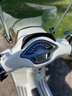 Vespa Sprint iget E4 Bianco Montebianco snor brom scooter, Fietsen en Brommers, VL Custom Scooters, Ophalen of Verzenden, Zo goed als nieuw