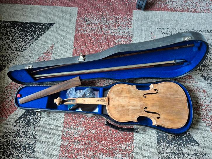 oude viool project, Muziek en Instrumenten, Strijkinstrumenten | Violen en Altviolen, Gebruikt, Viool, 4/4-viool, Met koffer, Ophalen