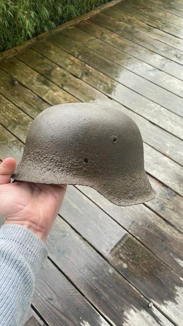 Duitse Helm WOII - Stahlhelm beschikbaar voor biedingen