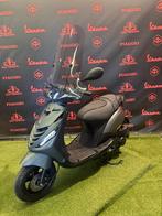 Piaggio Zip 2021 Snor/Brom! Mat Grijs / RS Zadel / Garantie!, Fietsen en Brommers, Scooters | Piaggio, Zip, Ophalen of Verzenden