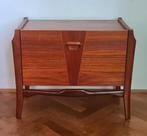 Vintage, design nachtkastje. Jaren 60, Huis en Inrichting, Slaapkamer | Nachtkastjes, Ophalen