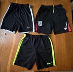 3 x Nike! Draagmaat 140 152sportbroek voetbalbroekjes, Kinderen en Baby's, Kinderkleding | Maat 140, Sport- of Zwemkleding, Ophalen of Verzenden