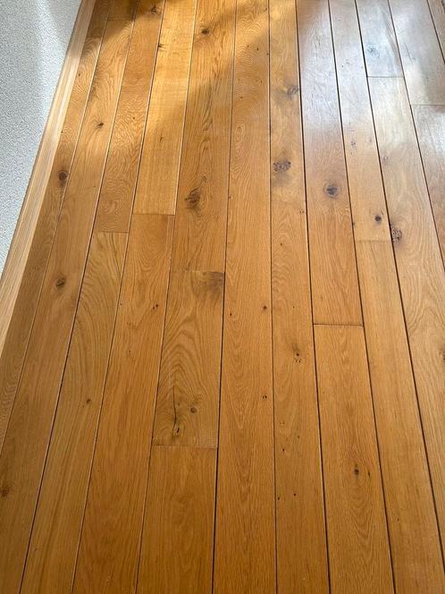 Massief  eiken vloerdelen ruim 40 m2, Doe-het-zelf en Verbouw, Vloerdelen en Plavuizen, Gebruikt, Vloerdelen of -planken, Hout